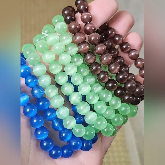 Cat eye Beaded Stretch Bracelet - Picture 3 of 5